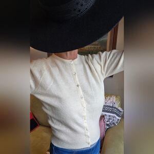 Vintage Pringle of Scotland 100%cashmere Cardigan